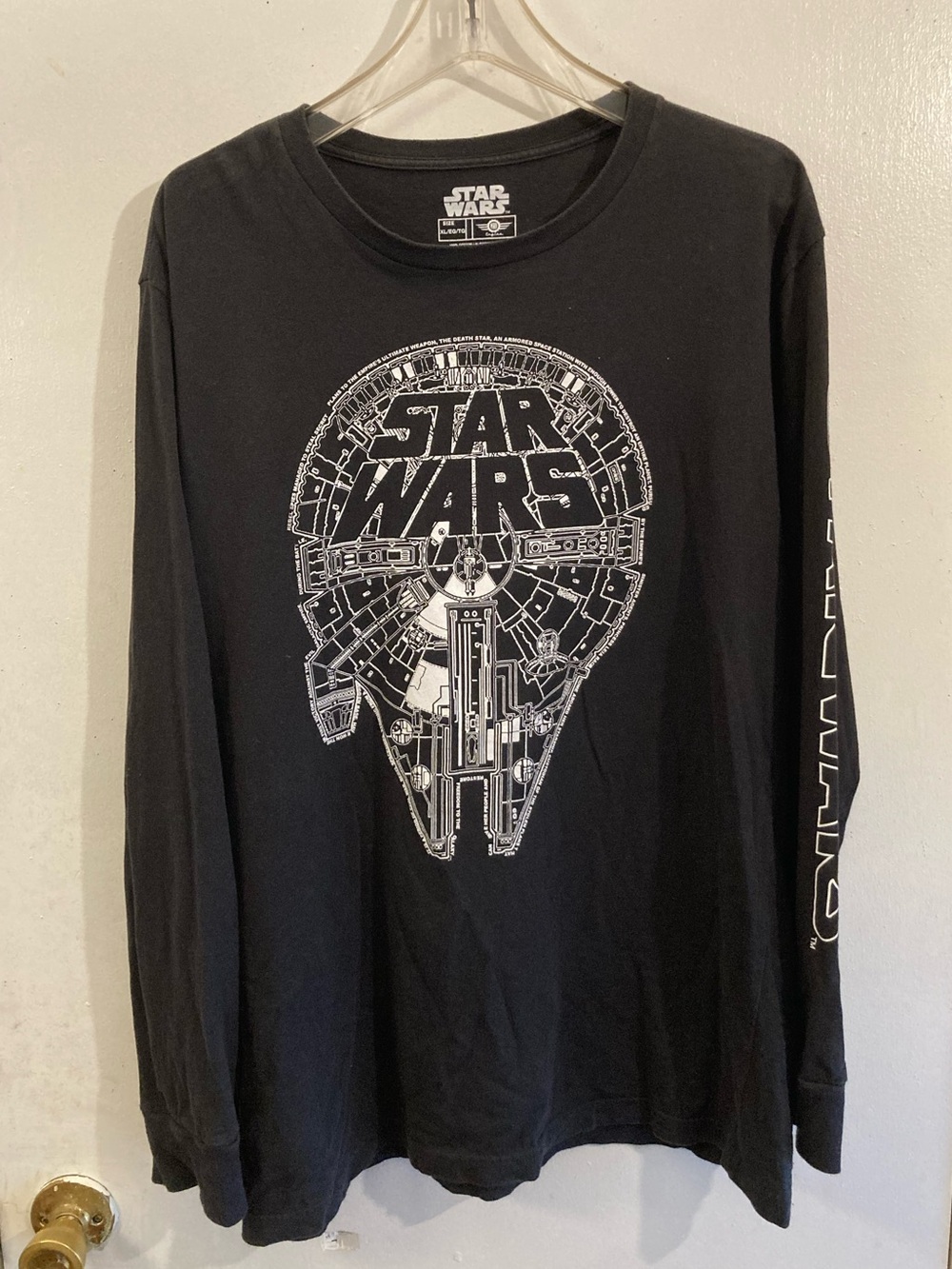 Star Wars millennium Falcon Black Graphic Long Sleeve Tee